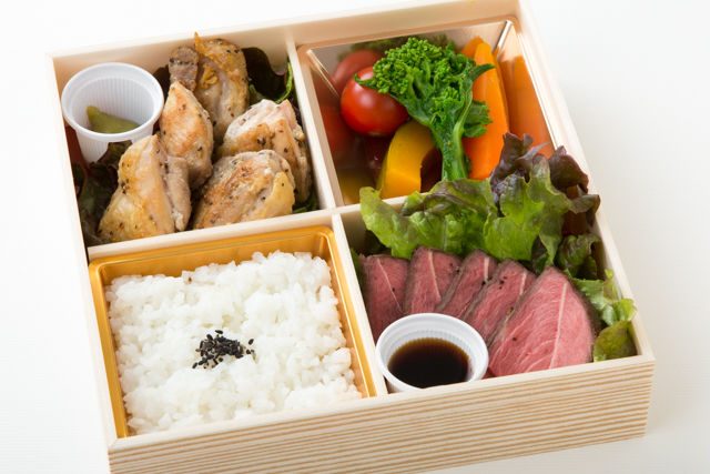 牛もも肉とチキンの温野菜御膳
