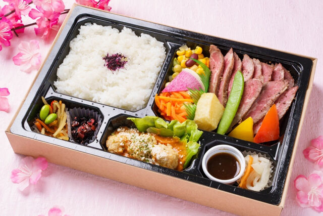 【春限定】極選ステーキ&春キャベツと自家製肉団子のトマトクリーム煮御膳《特上》