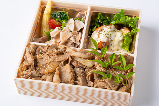 特製チキン南蛮&焼肉カルビ重御膳