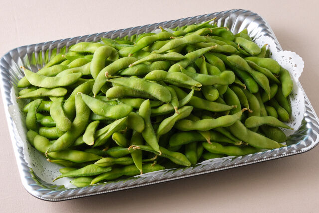 山盛り1kg!塩茹で枝豆