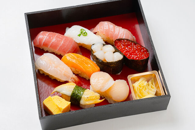 伝統江戸前赤酢寿司 築地魚蔵(埼玉店)-【熨斗対応可】あざやか握り