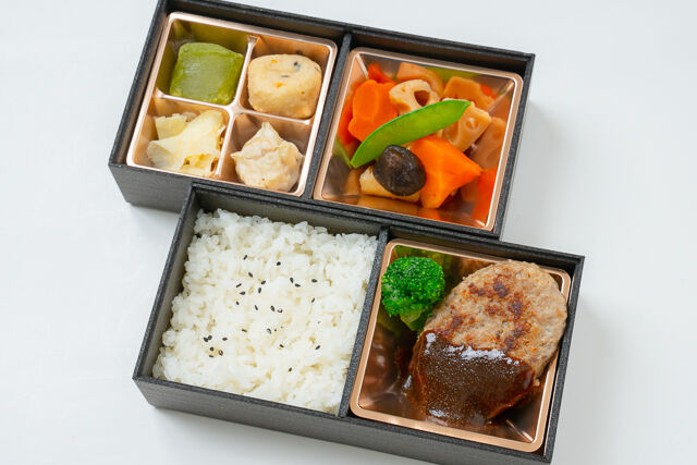 彩菜弁当 虎龍(埼玉店)-デミハンバーグ2段弁当