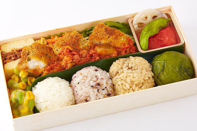アンジェラごはん ~カジキマグロのカツレツ 茄子のカポナータのソース弁当~