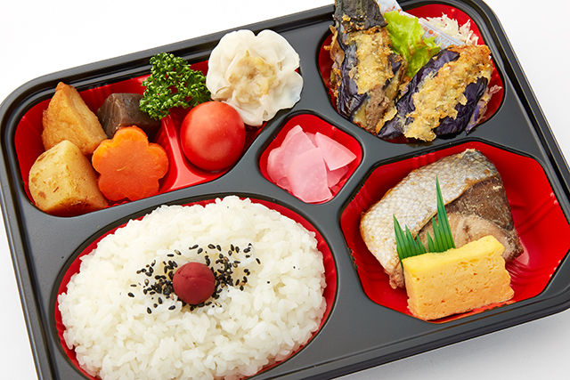 ぶり照焼と茄子はさみ揚げ弁当