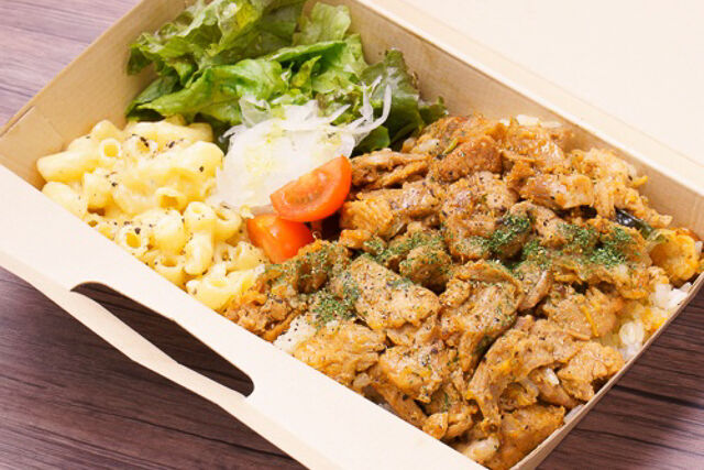 BBQ屋台メシ プル豚