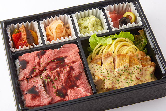 自家製ローストビーフご飯とチキンソテー ハニーマスタードソースBOX