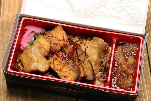 厚切りチャーシュー弁当
