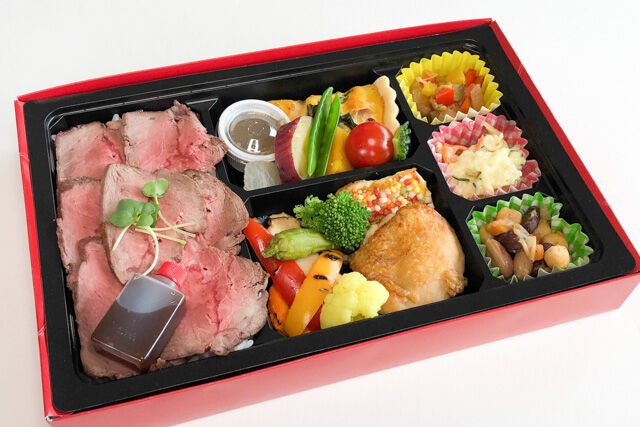 牛ミスジのローストビーフBOX~特製ステーキソース~