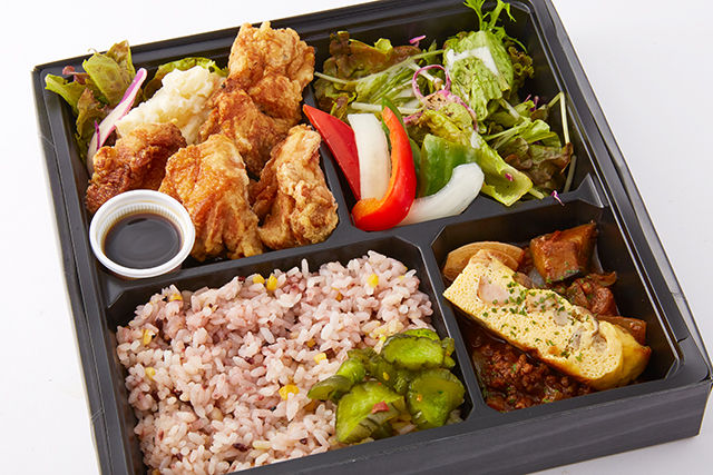 唐揚げ弁当