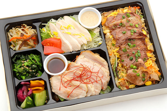 極上霜降り和牛弁当【肉増量】