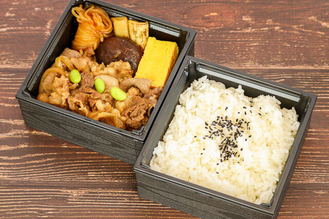 (肉の玉手箱弁当)黒毛和牛すき焼き&白ご飯