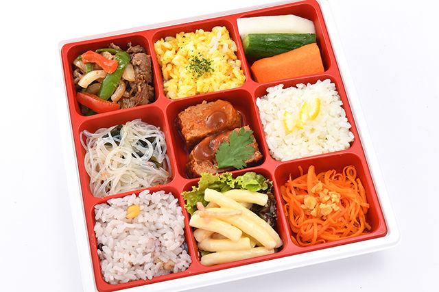 彩り9枡BOX~自家製ハンバーグ&牛肉のオイスター炒め~