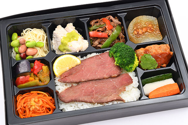 ローストビーフと彩り8枡BOX