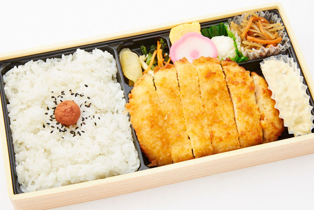 チキン南蛮幕の内弁当