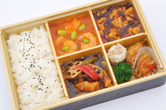中華御膳【白身魚の油淋ソースがけ】