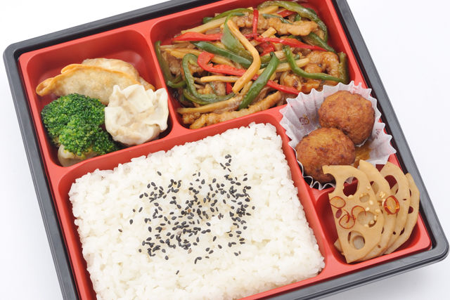中華弁当【コク旨青椒肉絲】