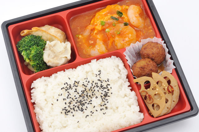 中華弁当【まろやかエビチリ玉子】