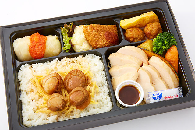 ホタテご飯とチキンのロースト弁当