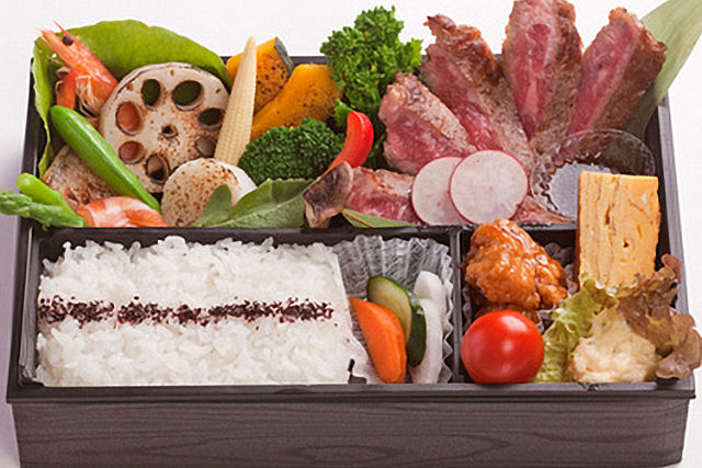 国産牛ステーキ弁当