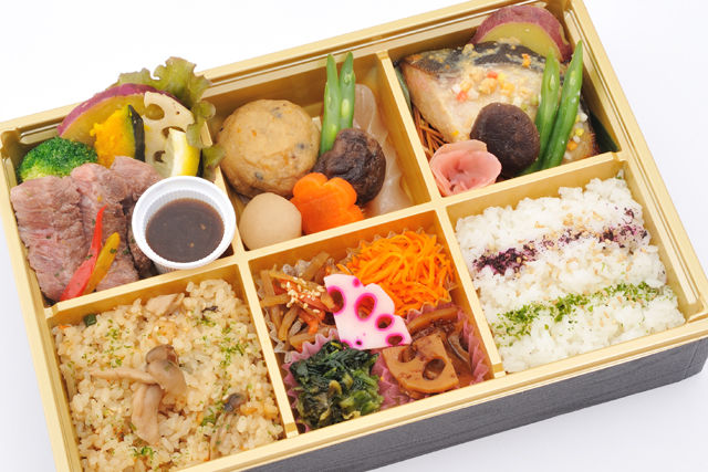 【謹製】牛ステーキと銀たら熟成味噌焼き御膳