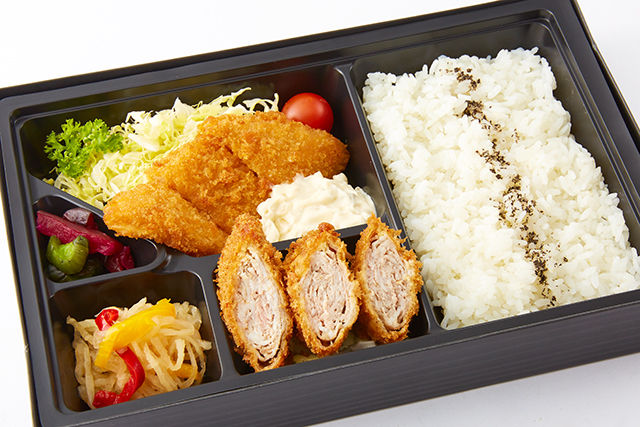 ミルフィーユカツと白身魚フライ弁当
