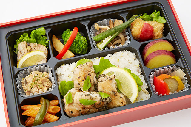鶏肉のバジルグリルBOX