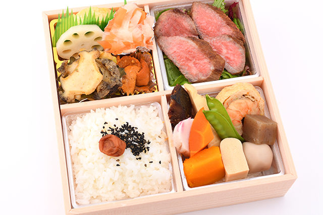 豪華ステーキ弁当