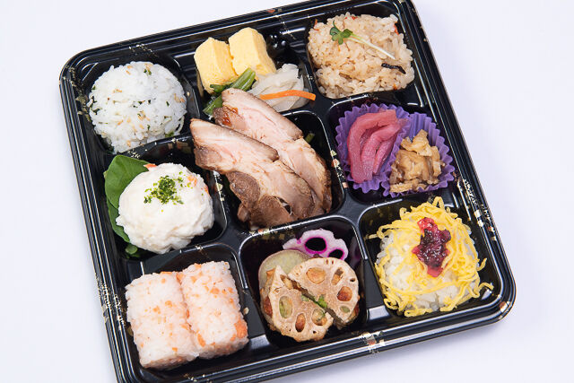 彩り9升弁当~ローストポーク~