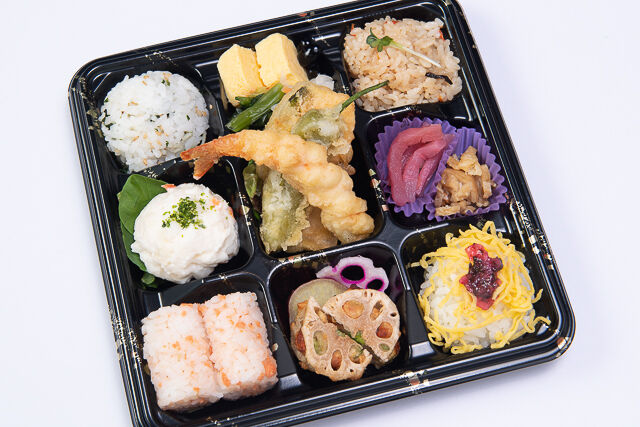彩り9升弁当~天ぷらの盛り合わせ~