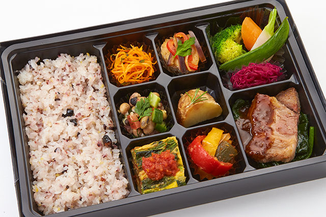 豚肩ロースのソテー 粒マスタードソース弁当