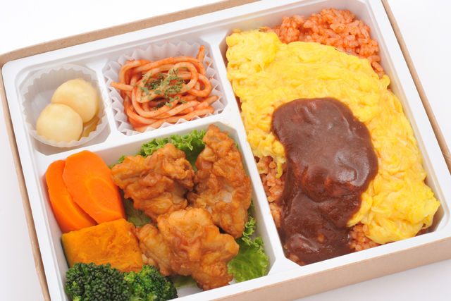唐揚げオムライスbox