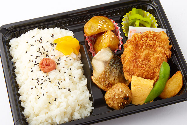 銚子サバ焼と大山鶏カツ弁当