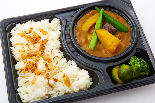 牛だし入り野菜たっぷりカレー