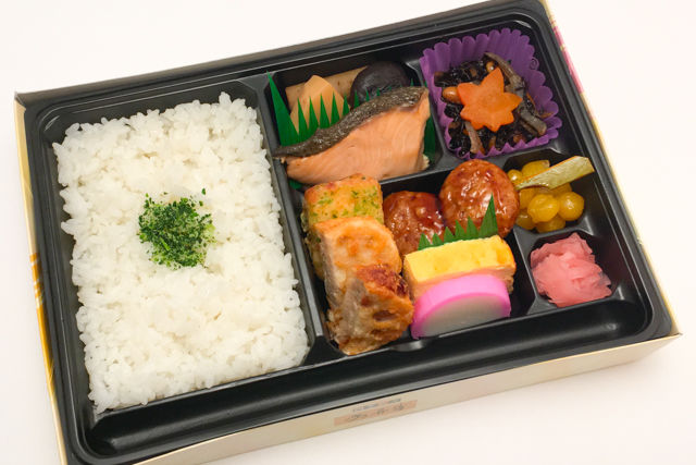 焼鮭の幕の内弁当