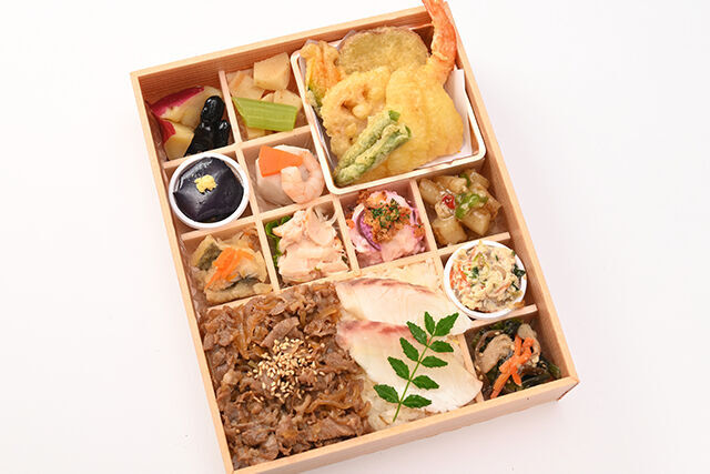 葉月(はつき)~A4ランク佐賀牛すき焼き重と鯛めし~
