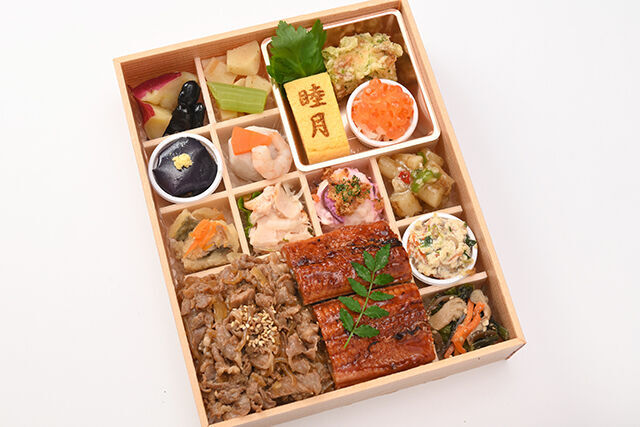 師走(しわす)~A4ランク佐賀牛すき焼き重とうな重~