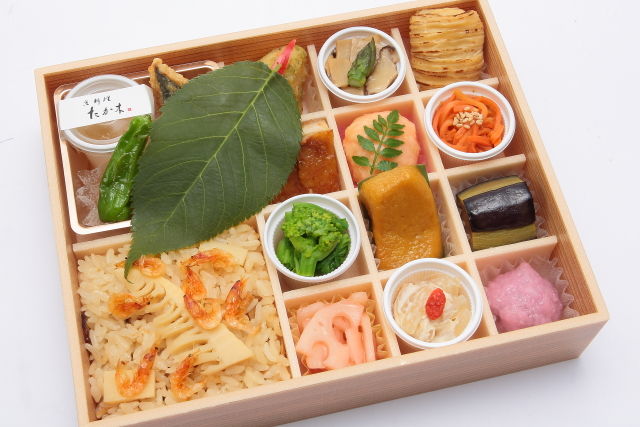 京料理 たか木監修 日々(岐阜店)