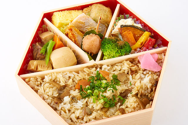 日本料理とステーキ 草庵