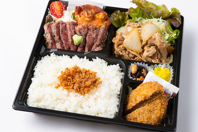 サーロインステーキ&豚生姜焼き&メンチカツ御膳