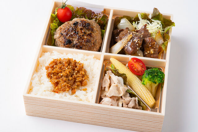 てごねハンバーグ&焼肉ハラミ御膳