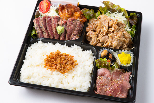 サーロインステーキ&焼肉カルビ&ローストビーフ御膳