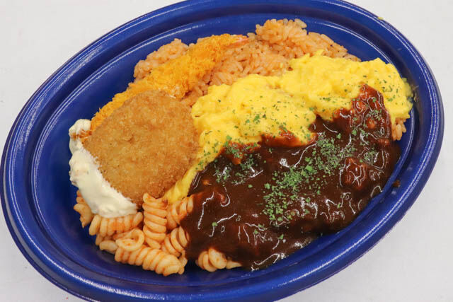 トロたまデミオムライス