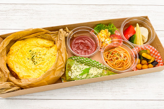 オムライスBOX ートマトソースー