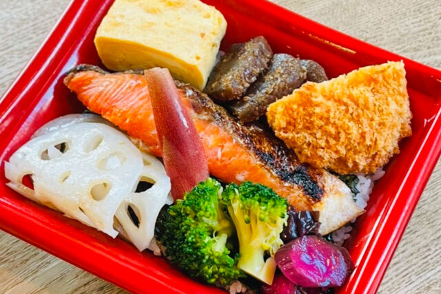 お食事処かおる