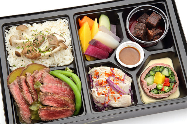 プリュシュモンド特選 極上牛ステーキ弁当~menu tres bien~