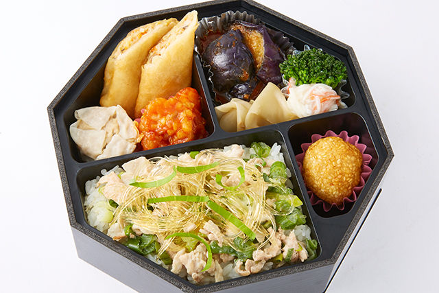 特製ふかひれ飯と麻婆茄子