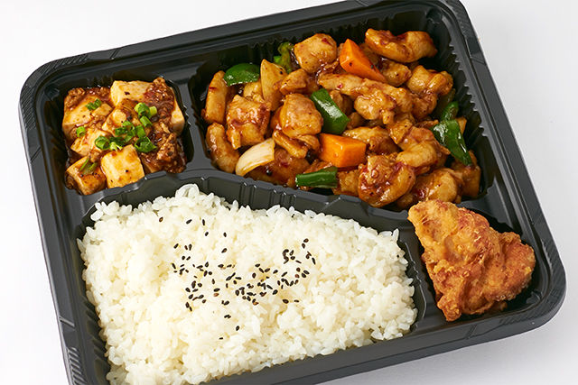 鶏の辛味噌炒め 中華弁当