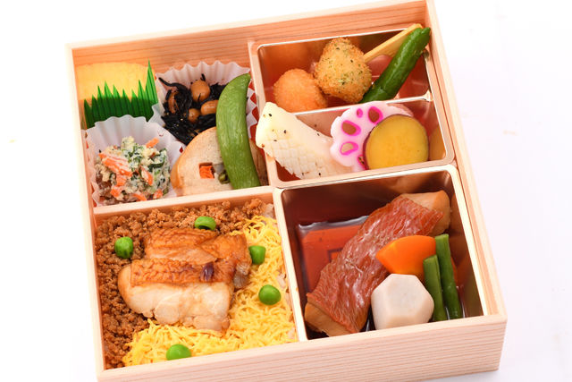 昴 -金目鯛と鶏そぼろご飯-