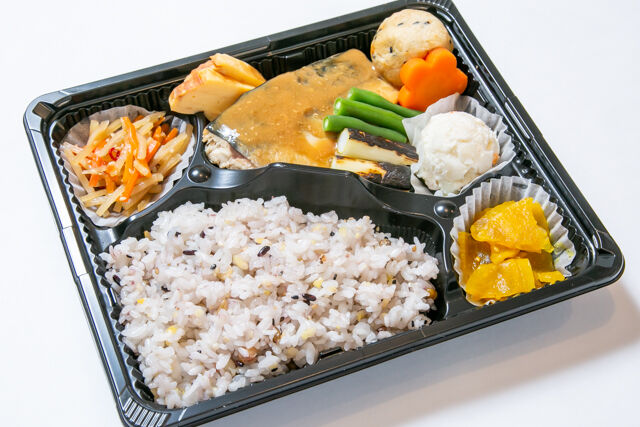 旬の味処 うさぎ家