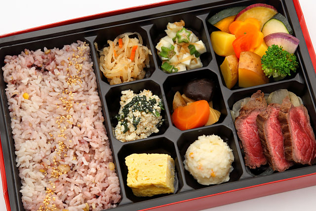 やくも牛ステーキ和膳